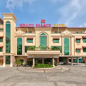 https://grand-palace-hotel.yangonhotels.org