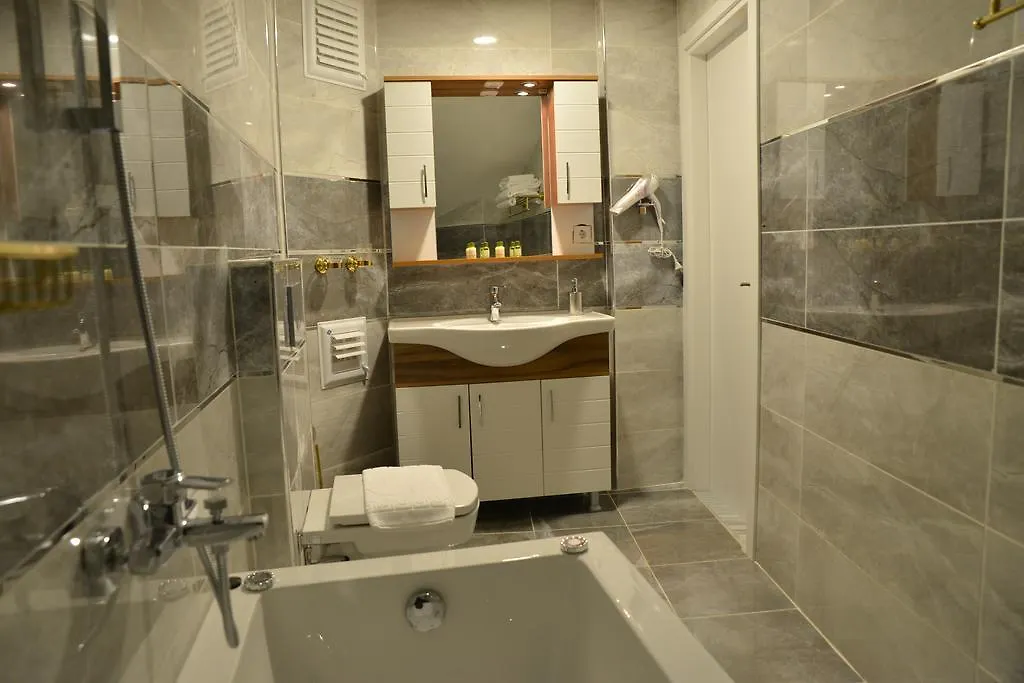 ***  Deep Hotel İstanbul Türkiye