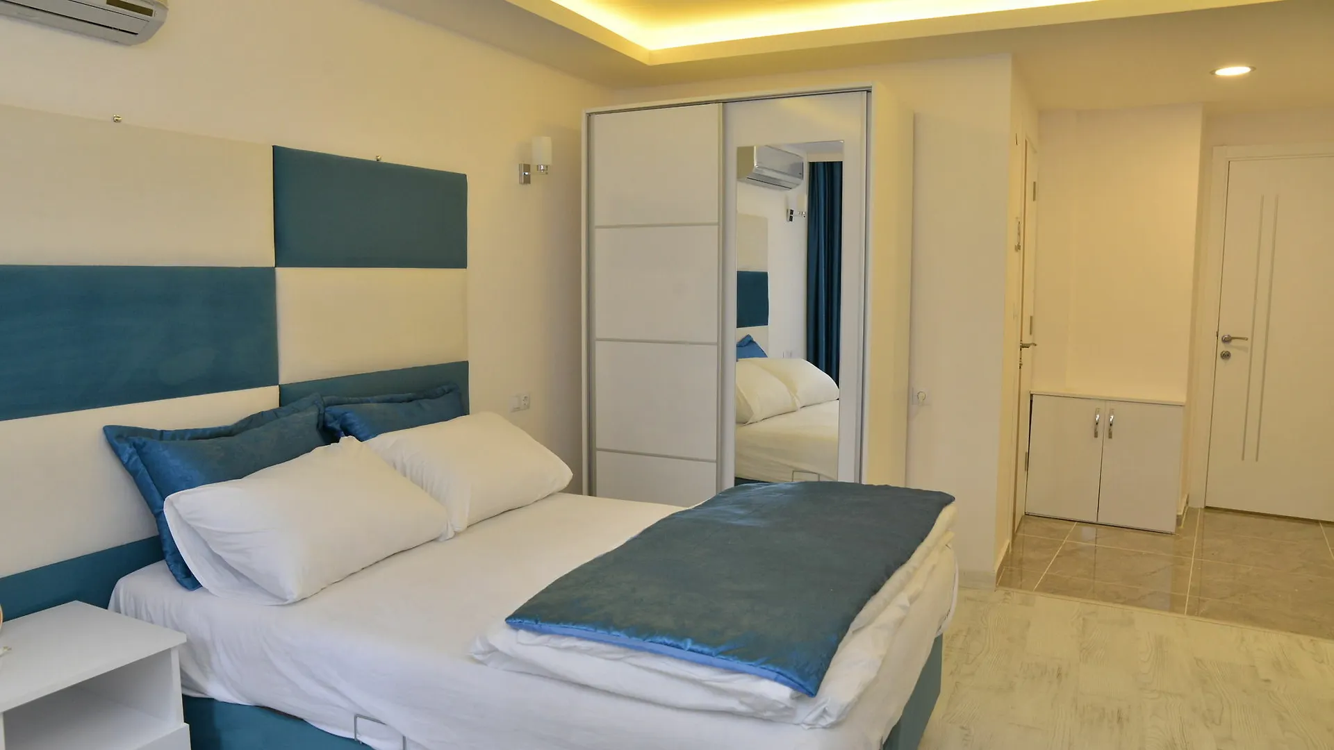 Deep Hotel İstanbul 3*,  Türkiye