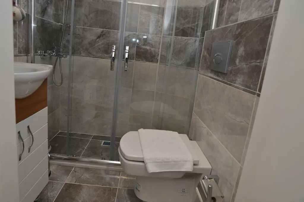 فندق ديب اسطنبول 3*,